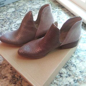 Kaanas open ankle book graphite